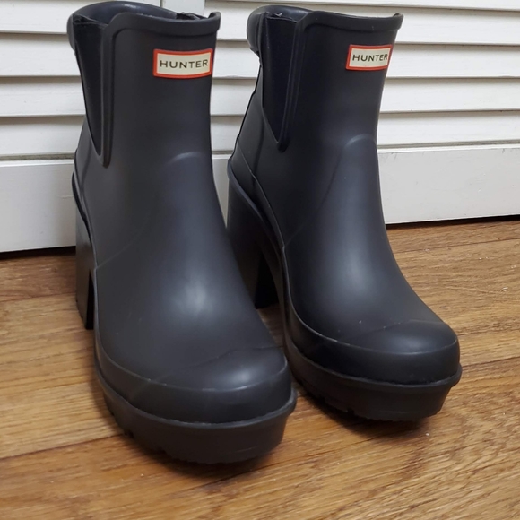 ⚠️SOLD HUNTER Womens Original Block High Heel Chelsea Rain Boots. Black. US 8 - Picture 9 of 11
